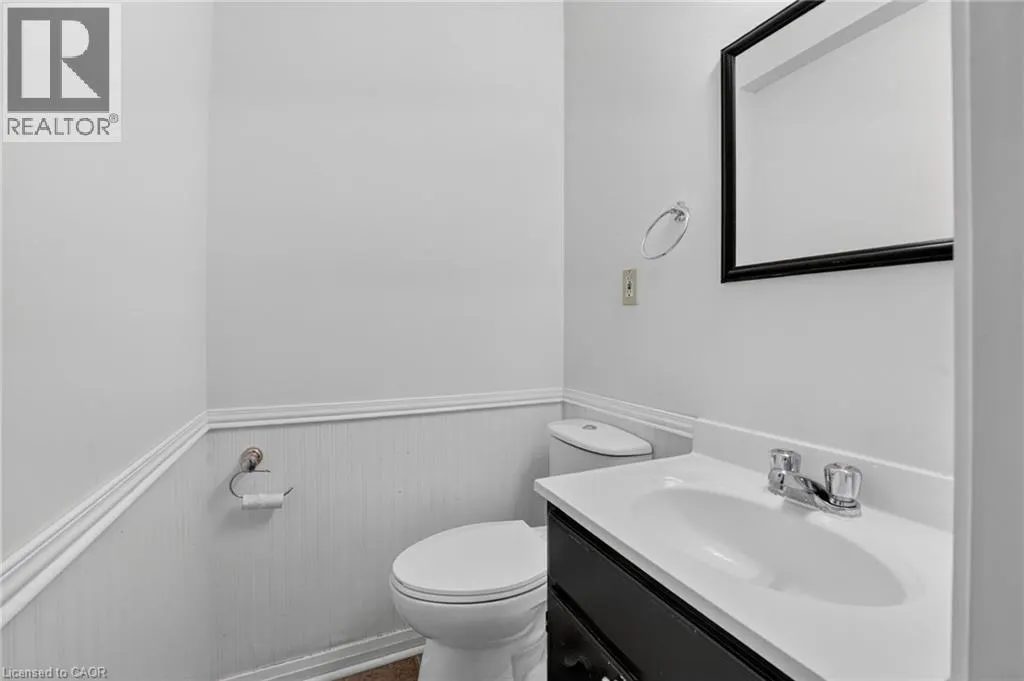 213-215 MAPLE Street