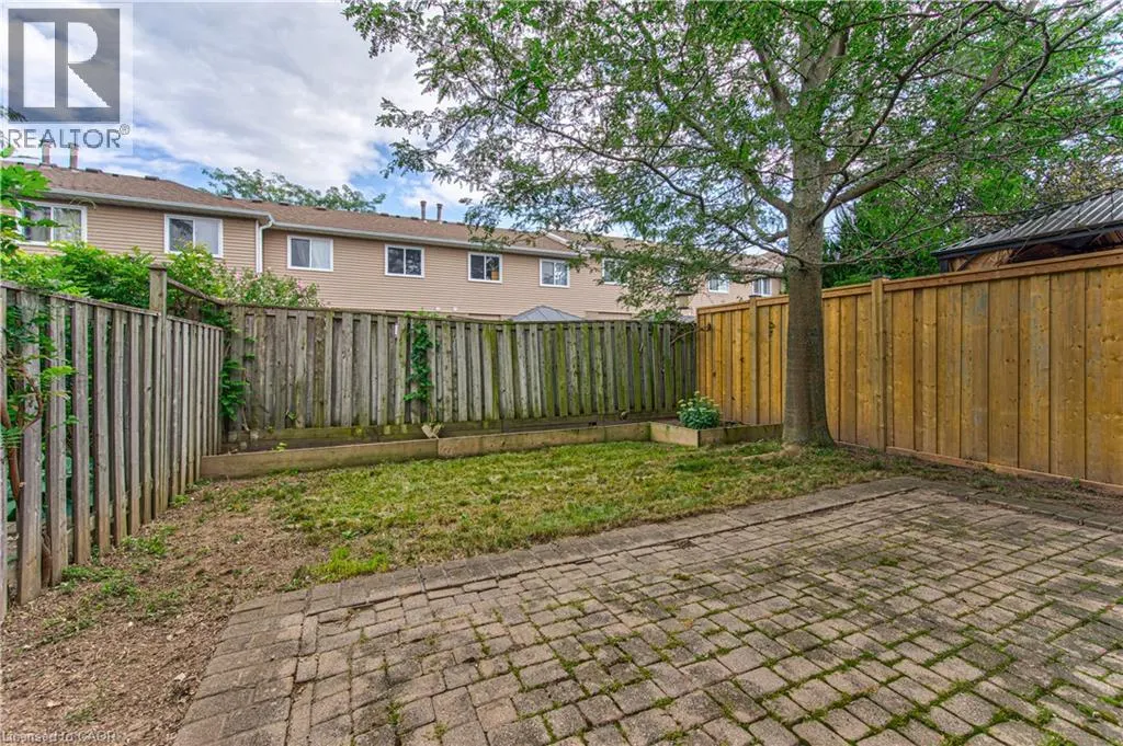 86 CHELSEA Crescent