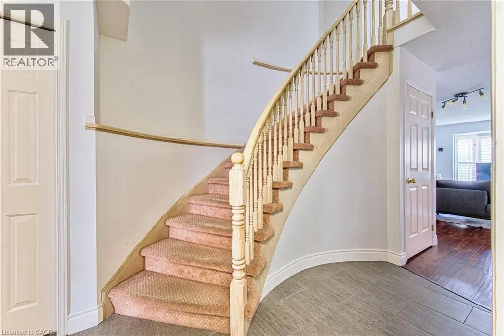 86 CHELSEA Crescent