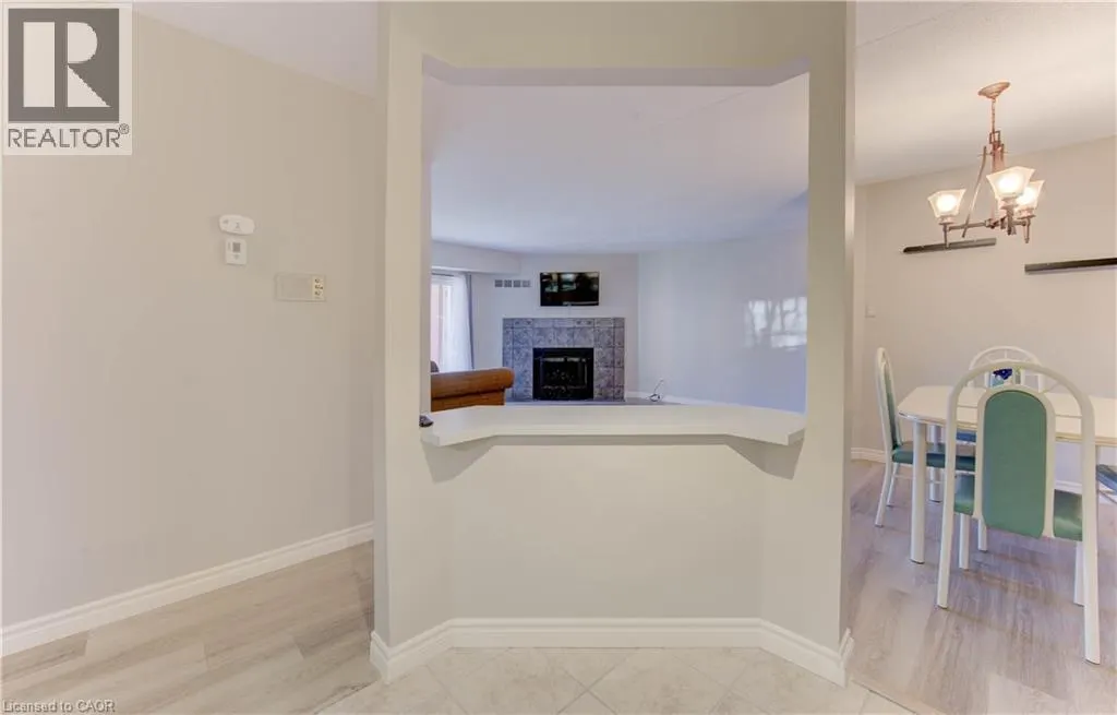 3085 KINGSWAY Drive Unit# 27 #27