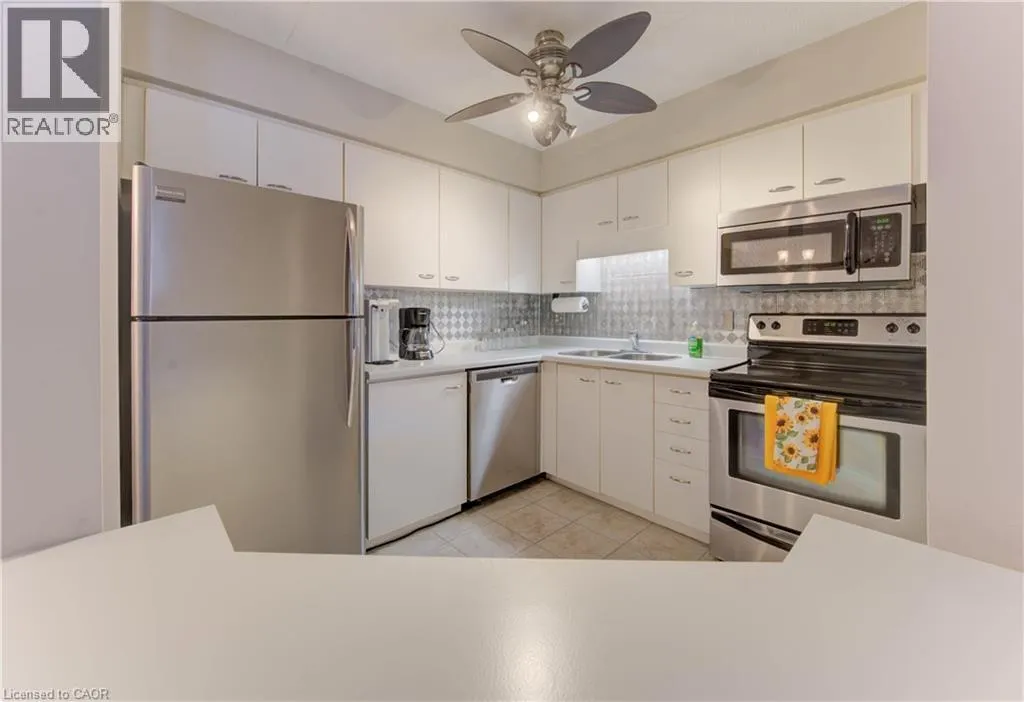 3085 KINGSWAY Drive Unit# 27 #27