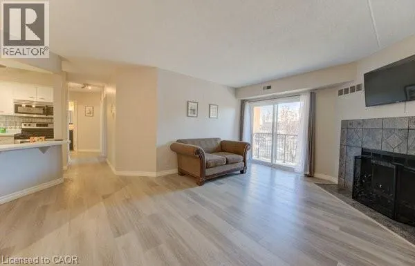 3085 KINGSWAY Drive Unit# 27 #27
