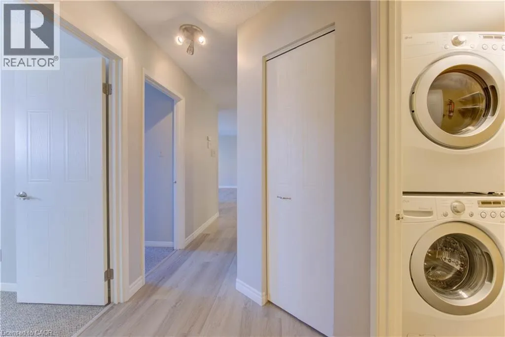 3085 KINGSWAY Drive Unit# 27 #27