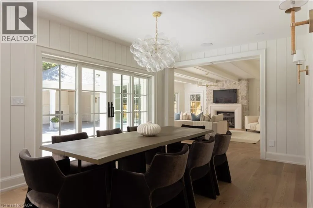 130 EDGECLIFFE Place