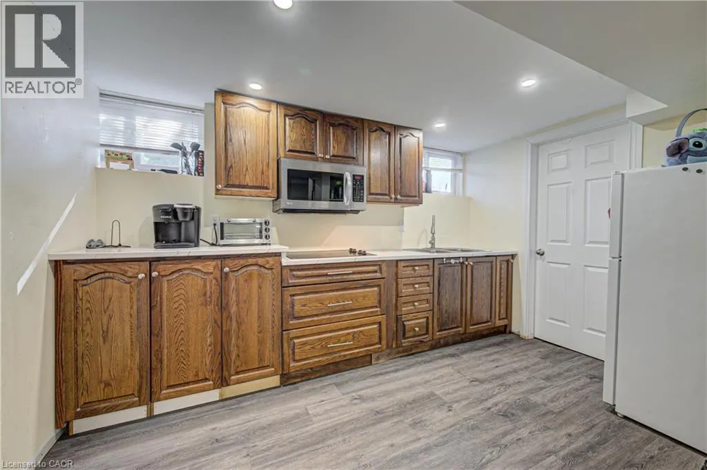 3160 BINBROOK Road
