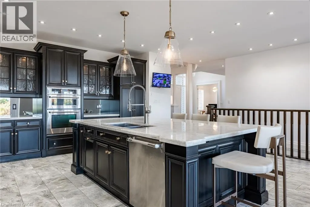 125 STOKES Trail