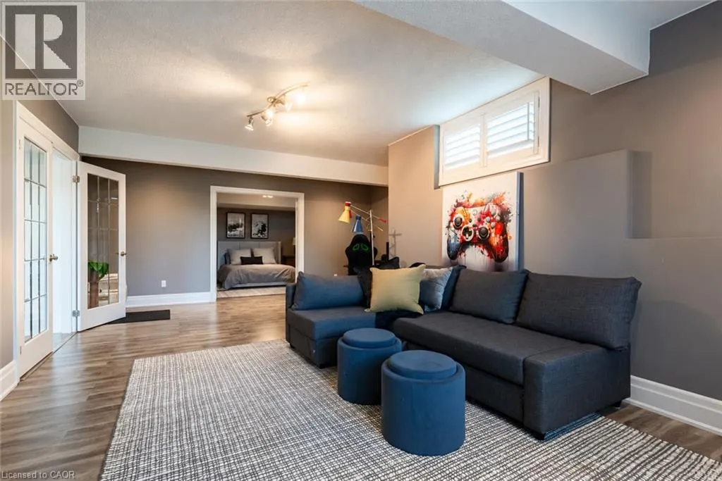 125 STOKES Trail
