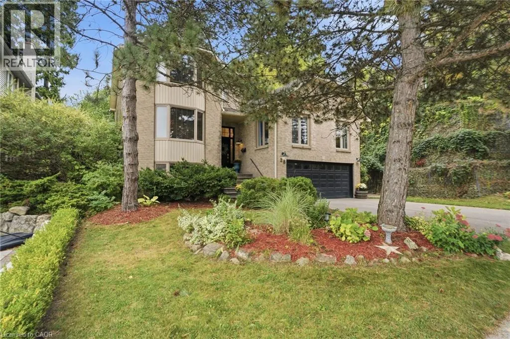 28 SEYMOUR Drive