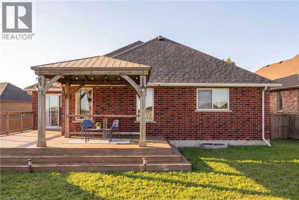 116 ENGLISH Crescent
