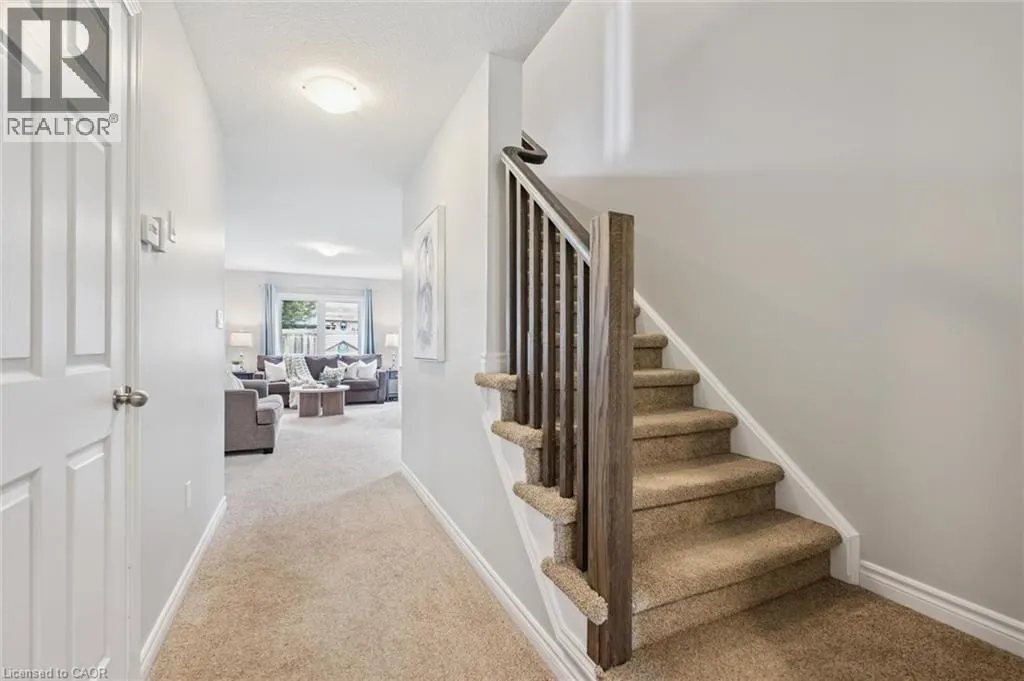335 FINORO Crescent