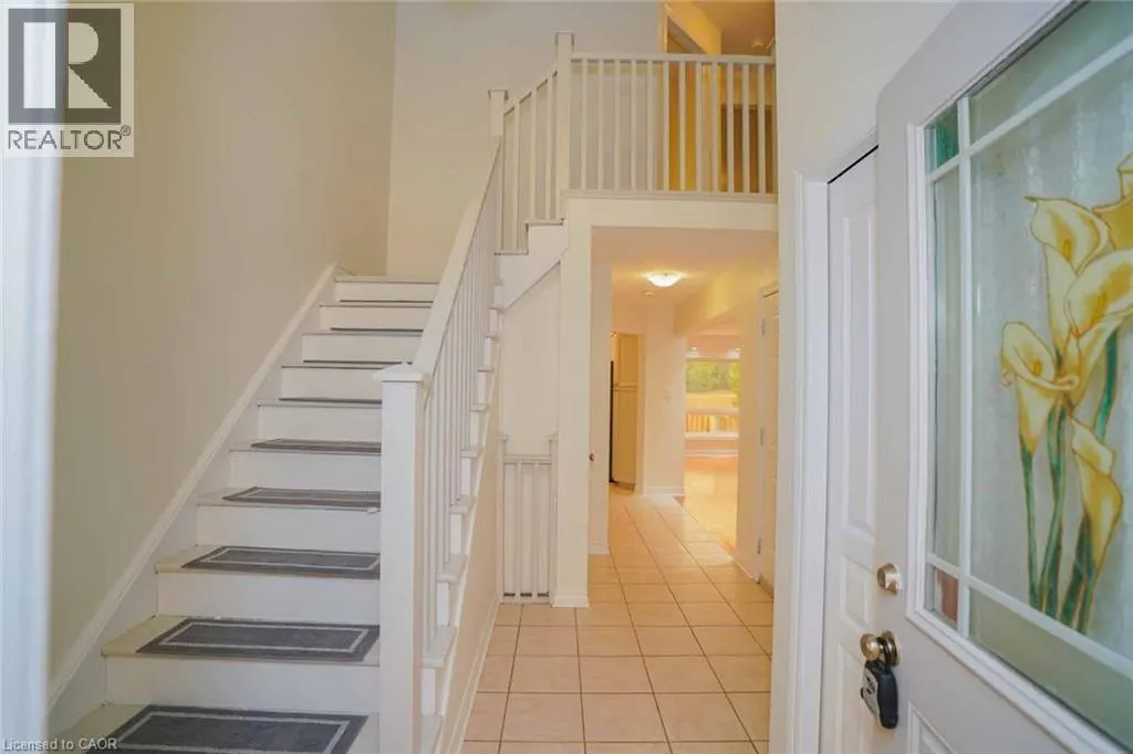 18 HERITAGE Drive