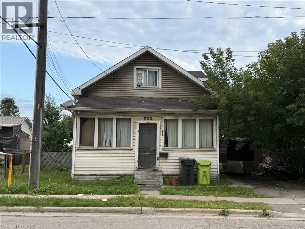 802 BONNEY Street