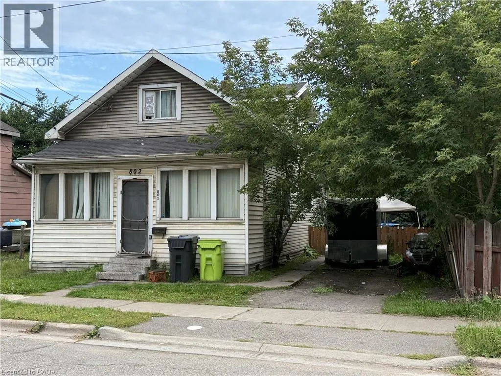 802 BONNEY Street