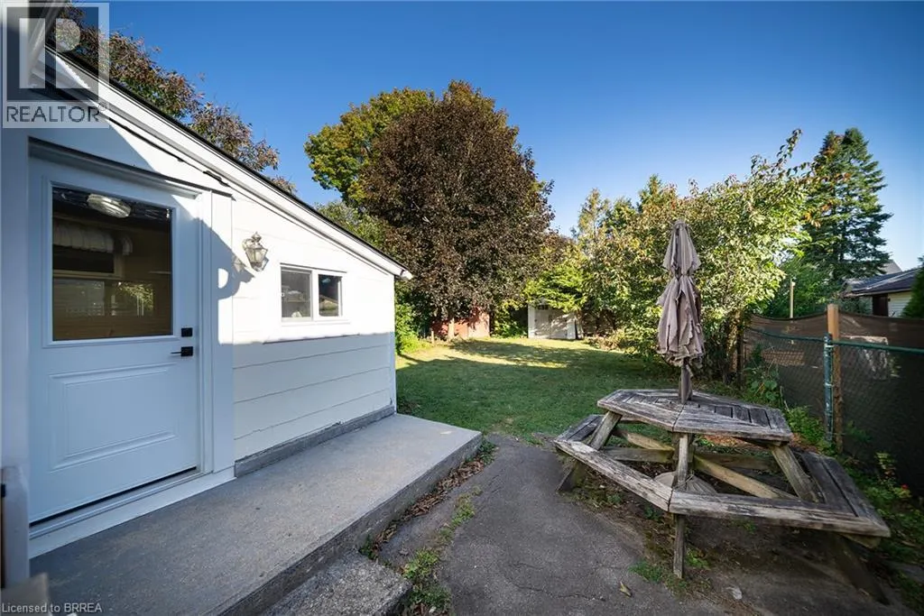 89 SALISBURY Avenue