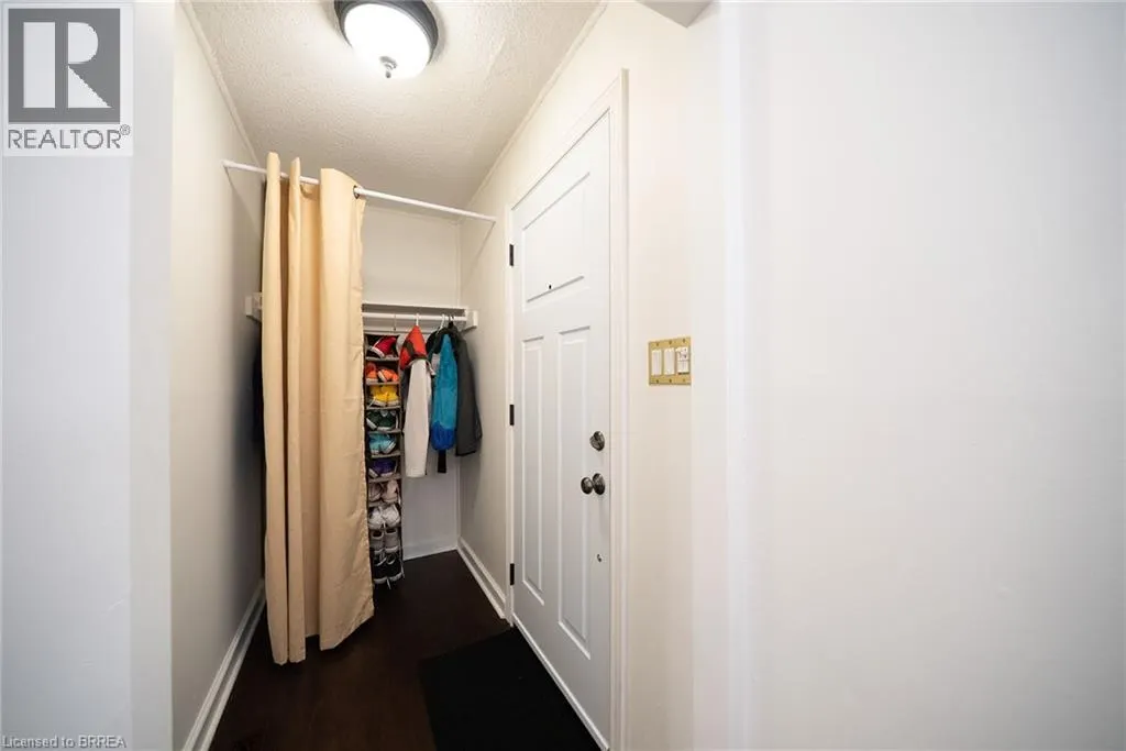 89 SALISBURY Avenue