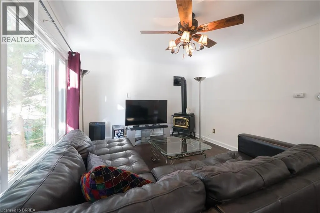 89 SALISBURY Avenue