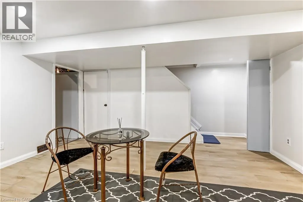 112 RICHARDSON Drive Unit# 24 #24