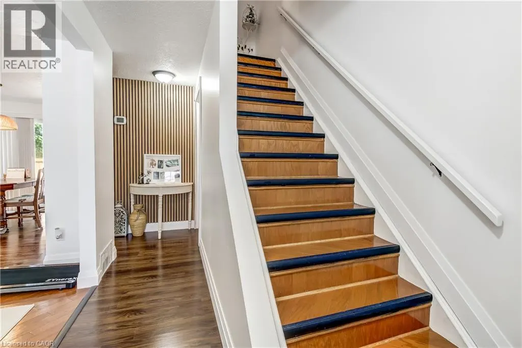 112 RICHARDSON Drive Unit# 24 #24