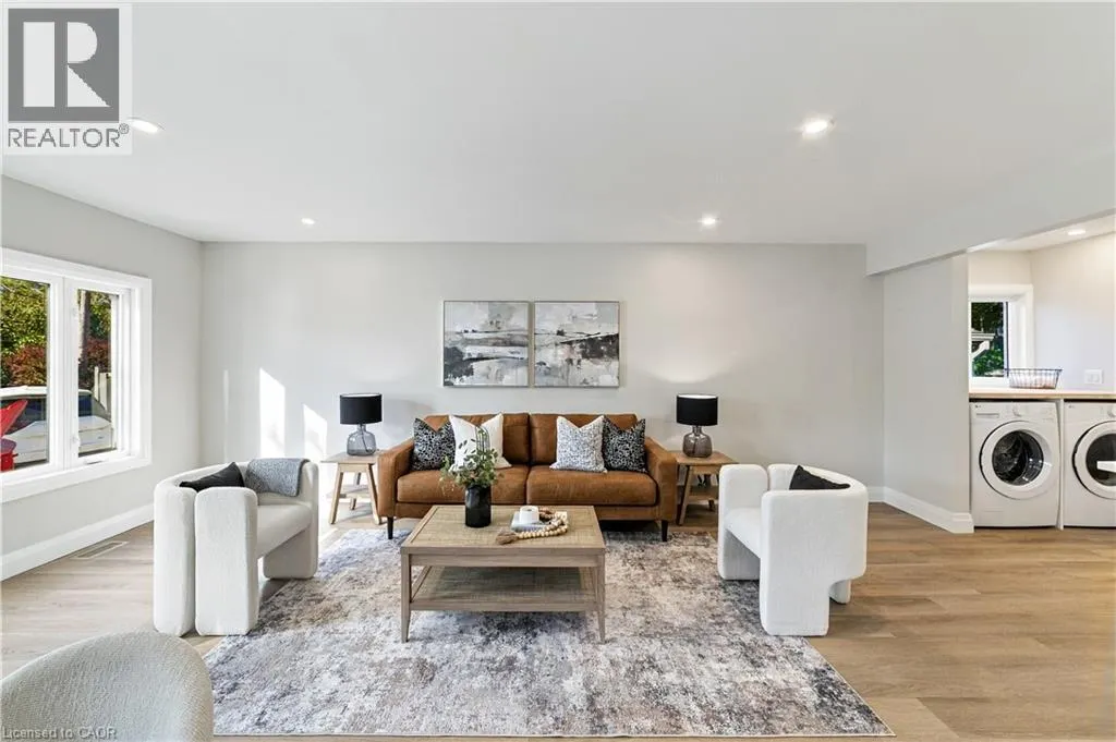 5 HERBERT Court