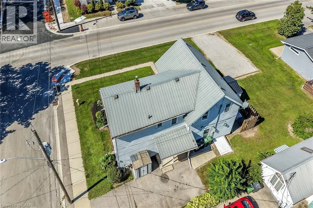 217-219 NELSON Street W