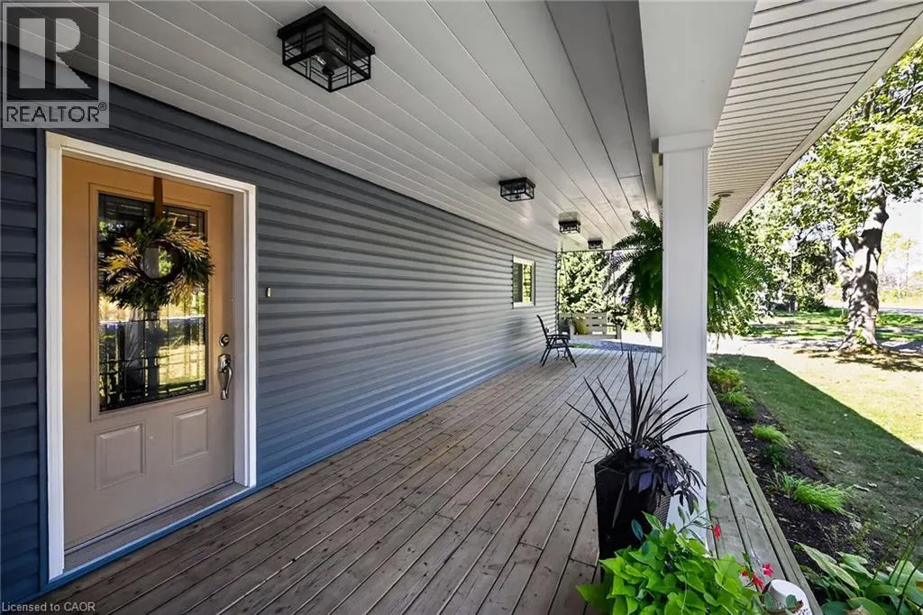 8105 LEEMING Road