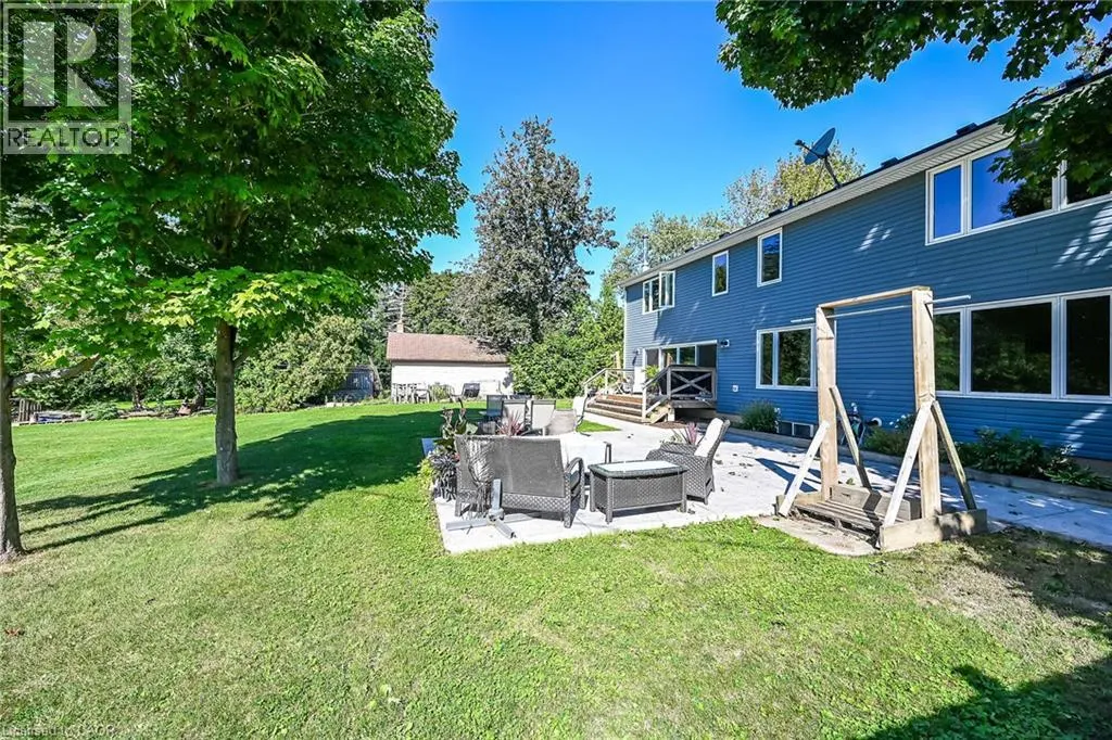 8105 LEEMING Road