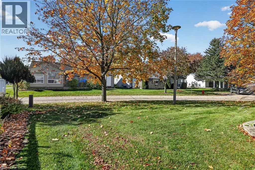 2 GARDEN Place