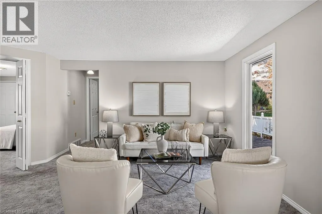 2 GARDEN Place