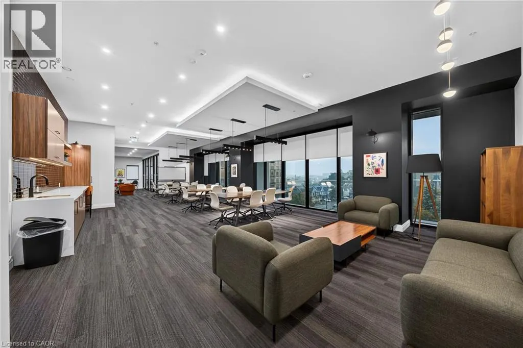 181 KING Street S Unit# 1607 #1607