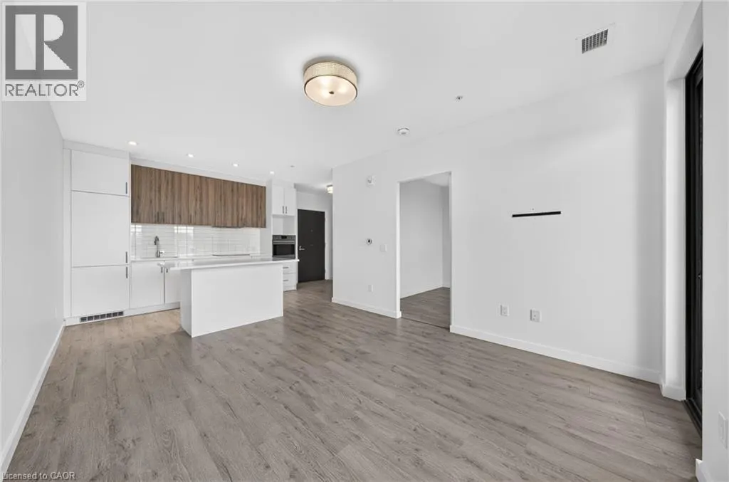 181 KING Street S Unit# 1607 #1607