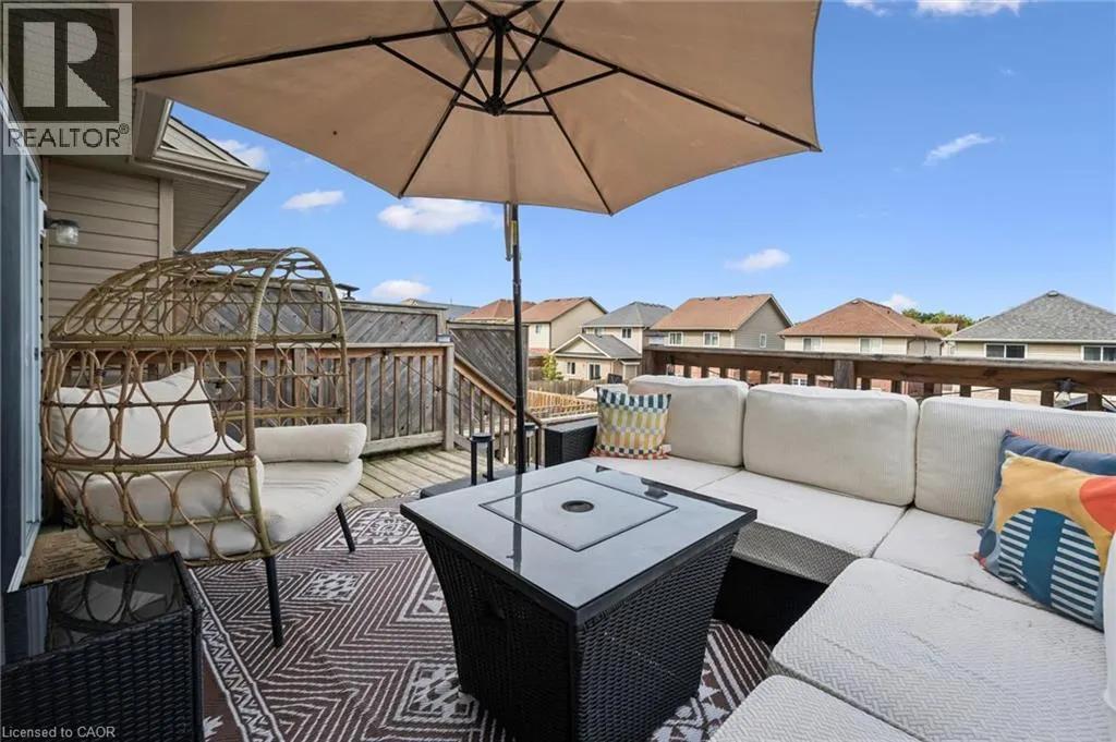 915 ZELLER Crescent