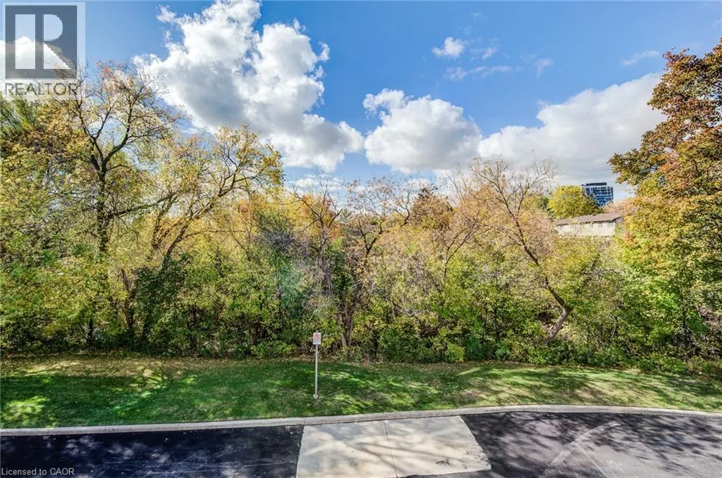 58 BRIDGEPORT Road E Unit# 505 #505