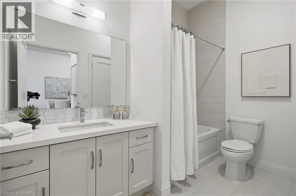 30 HAMILTON Street S Unit# 101 #101