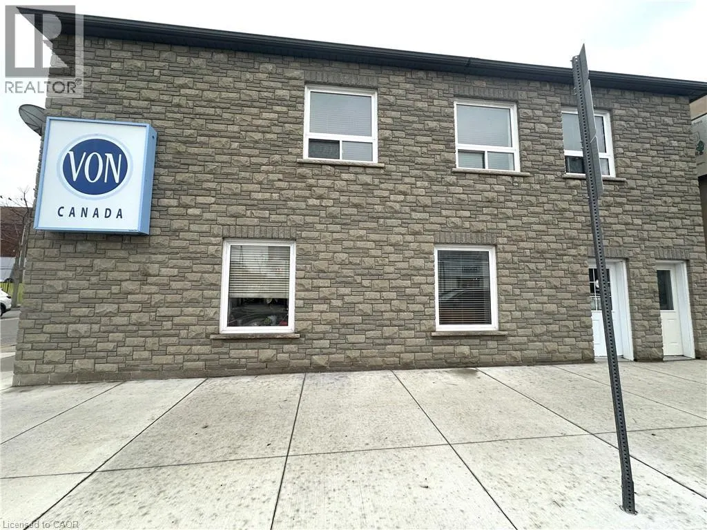 69 ROBINSON Street