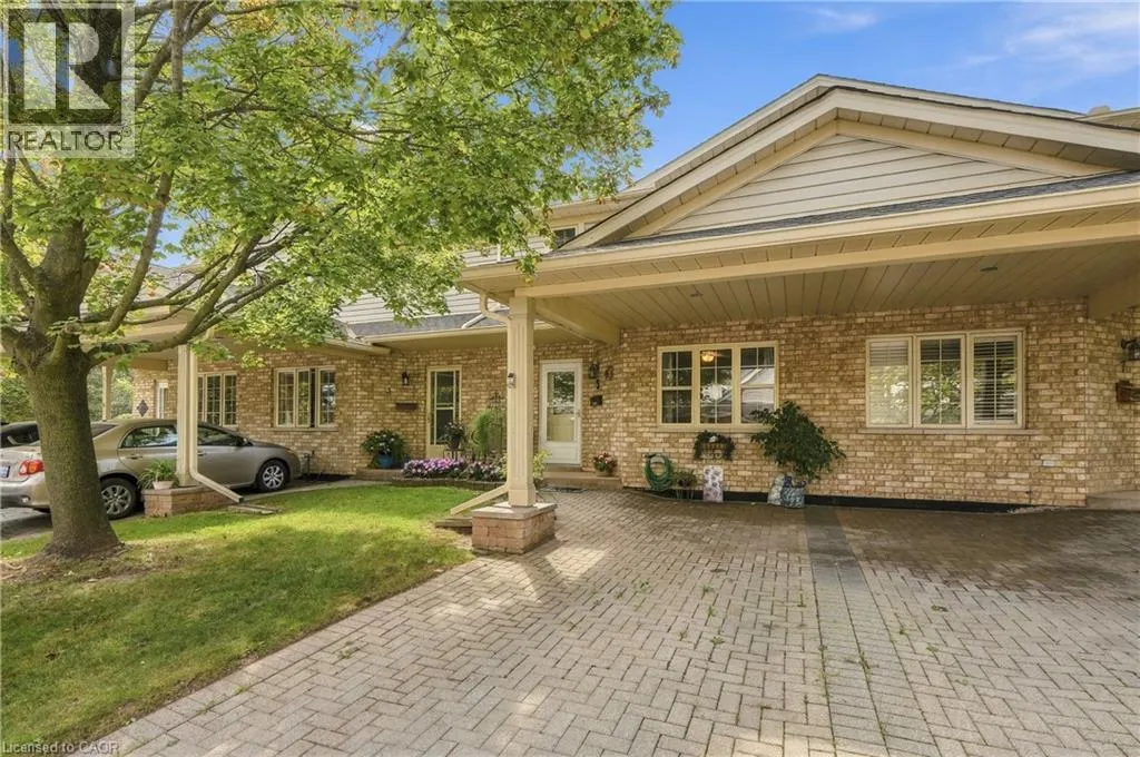 9 WENTWORTH Drive Unit# 5 #5