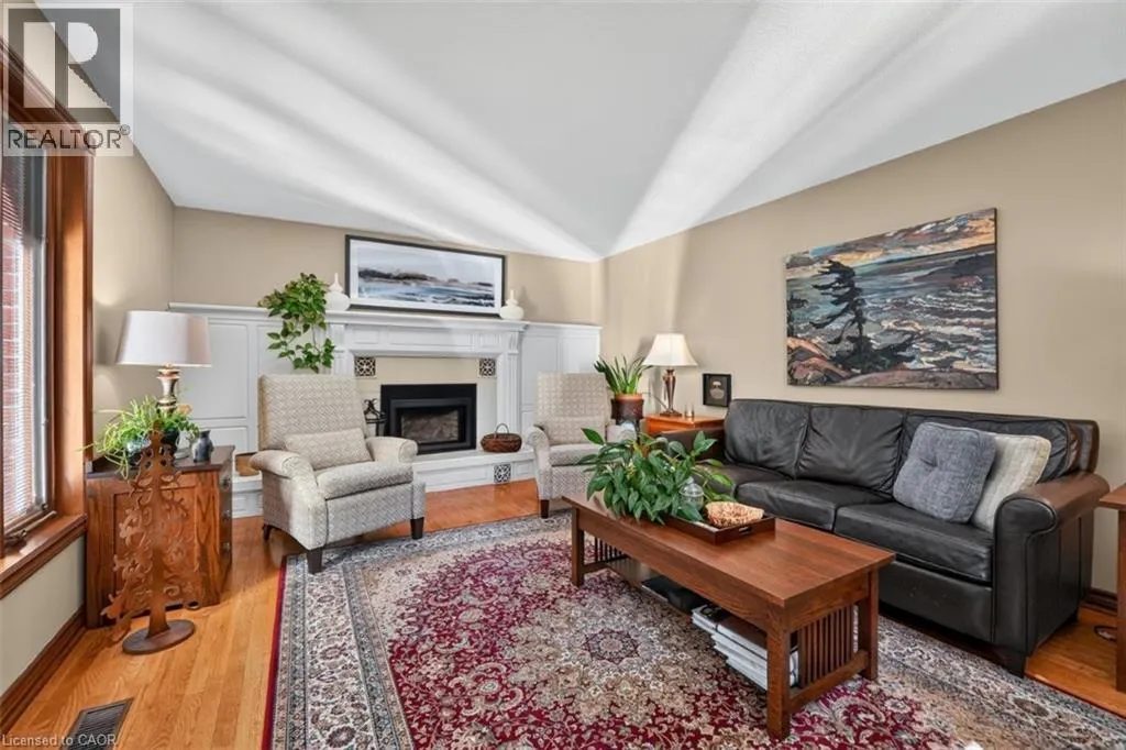 4272 VILLAGE PARK Drive