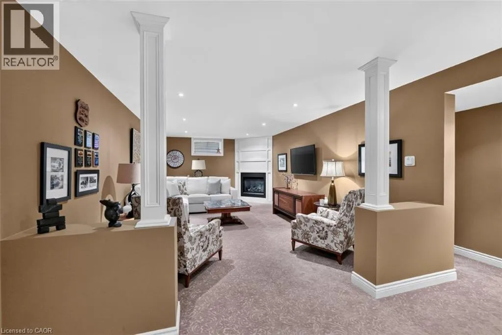 4272 VILLAGE PARK Drive