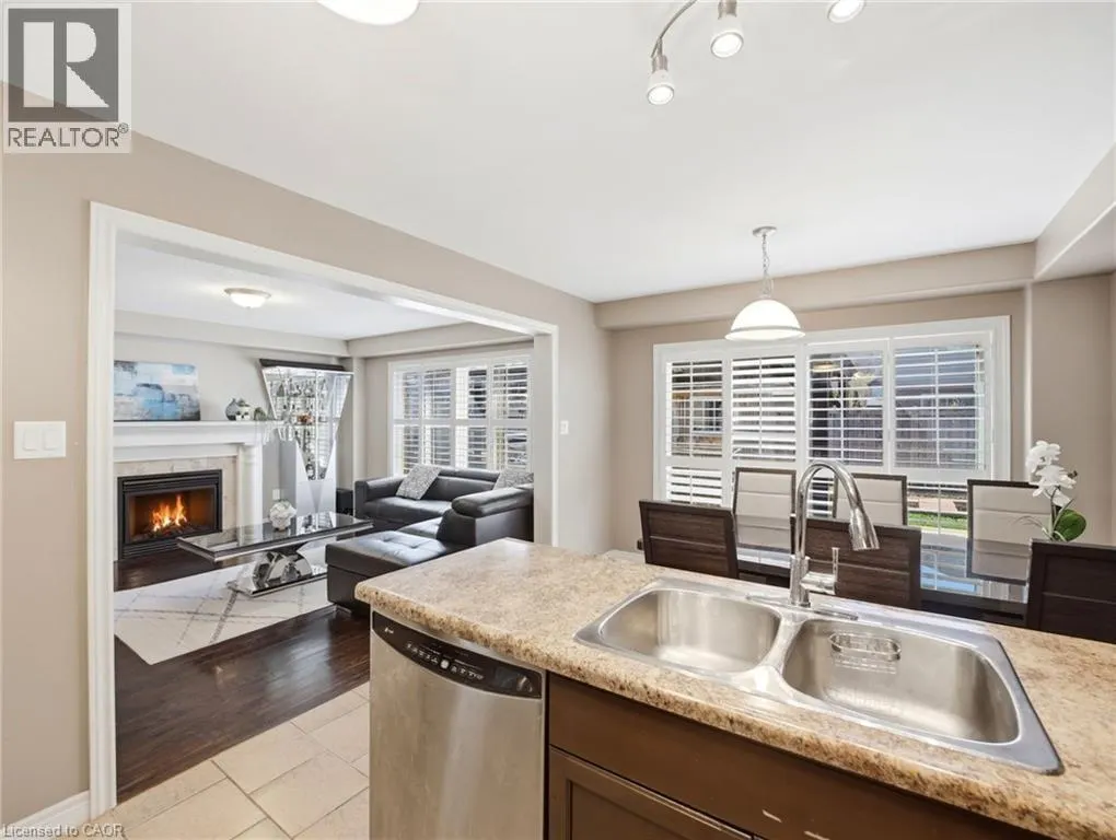 98 WILLOW Lane