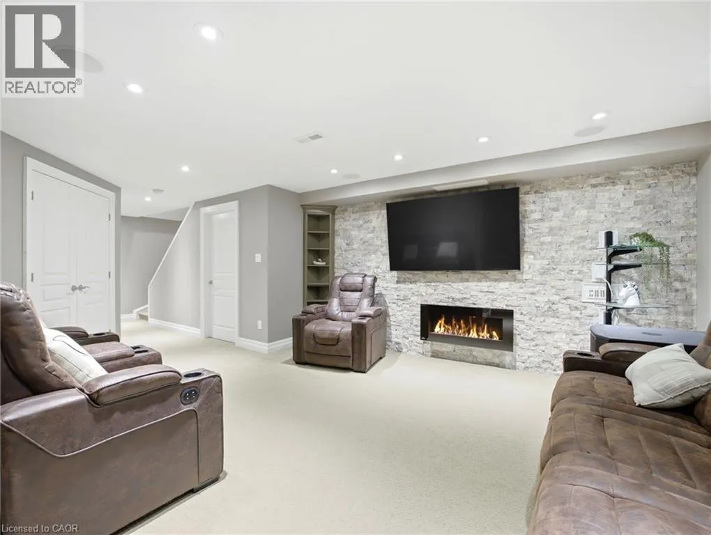 98 WILLOW Lane