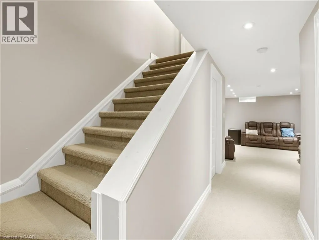 98 WILLOW Lane