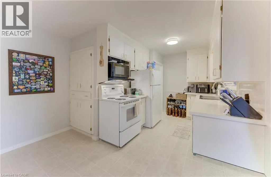 133 CORNELL Avenue