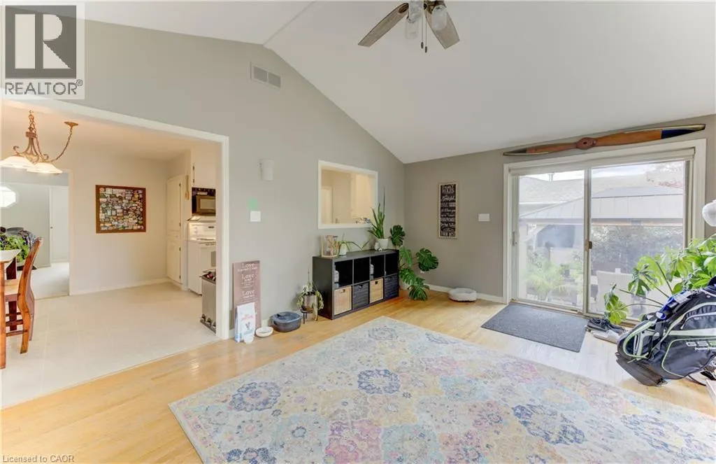 133 CORNELL Avenue