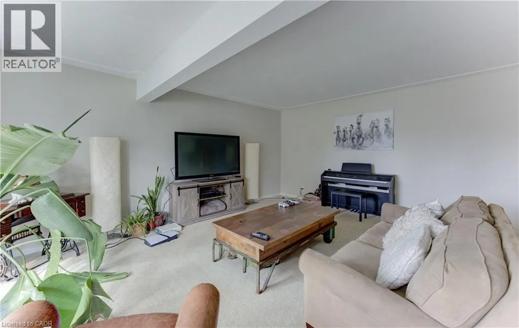 133 CORNELL Avenue