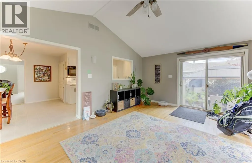 133 CORNELL Avenue