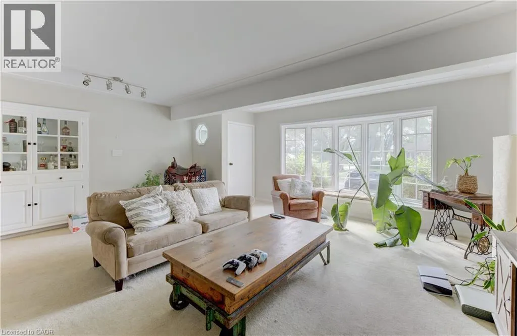 133 CORNELL Avenue