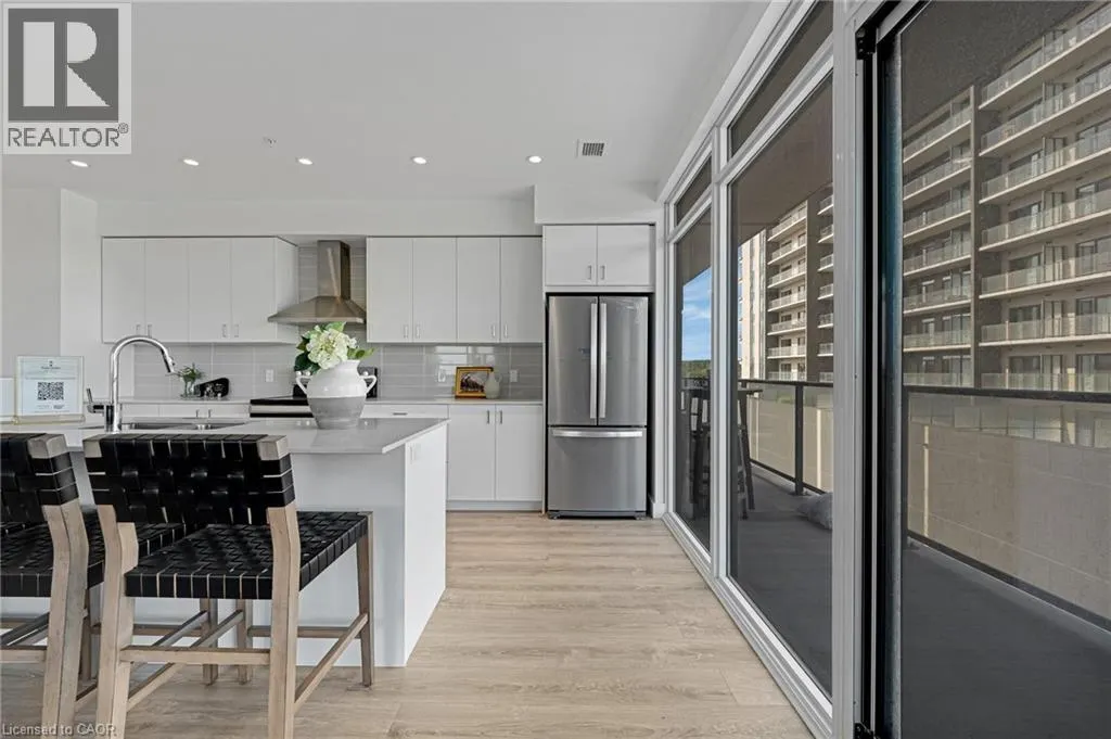 50 GRAND Avenue S Unit# 801 #801
