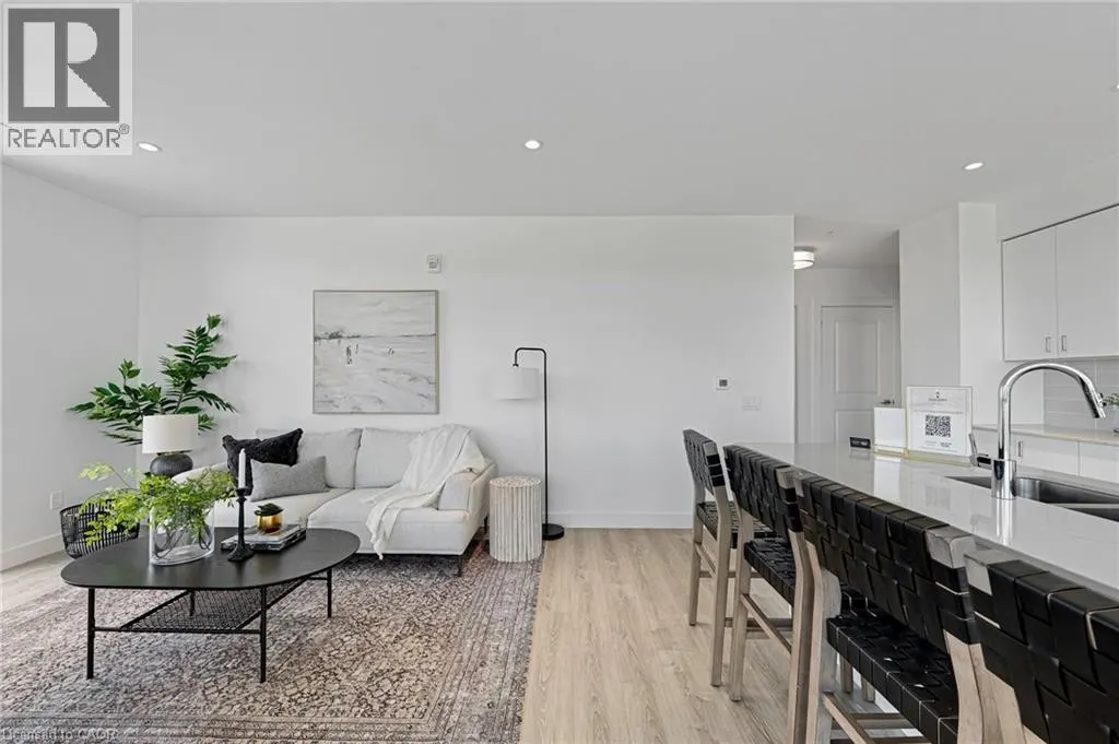 50 GRAND Avenue S Unit# 801 #801