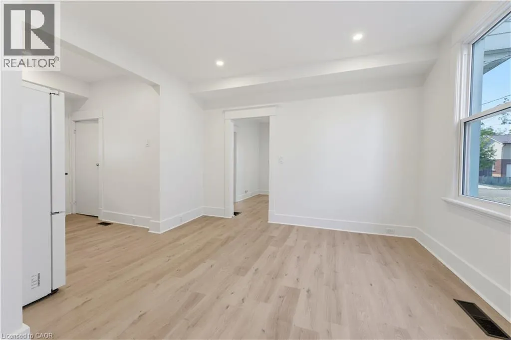 11 CHARLES Street Unit# 1 #1