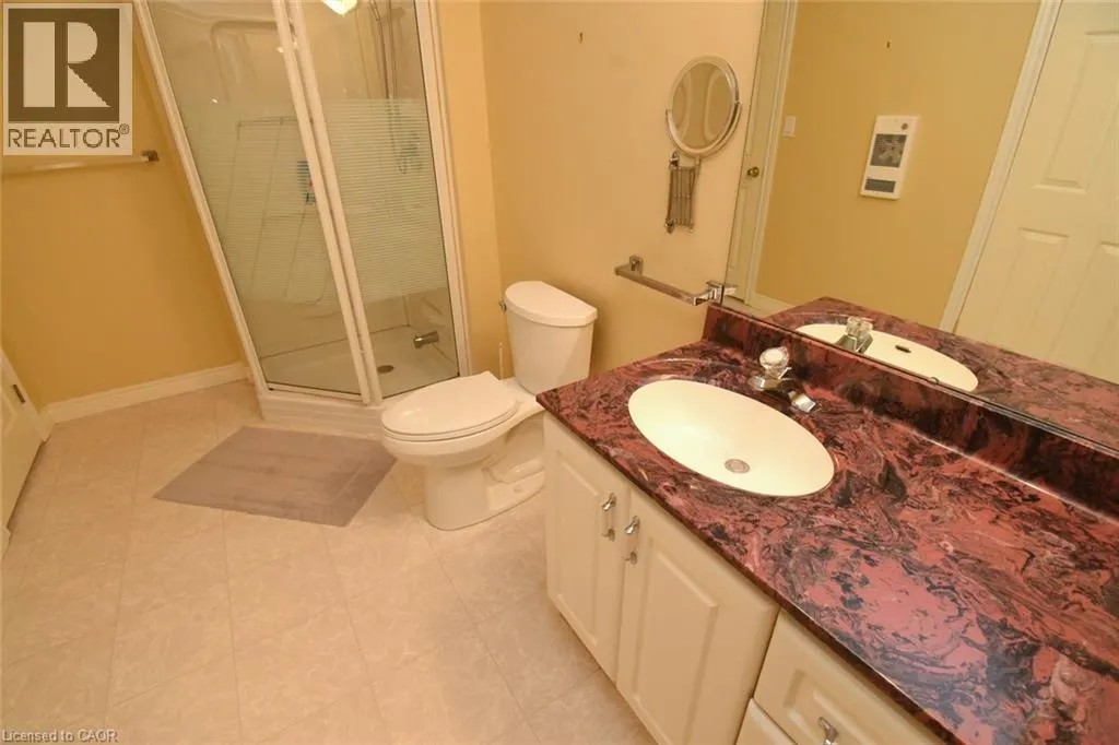 715 BATEMAN Court