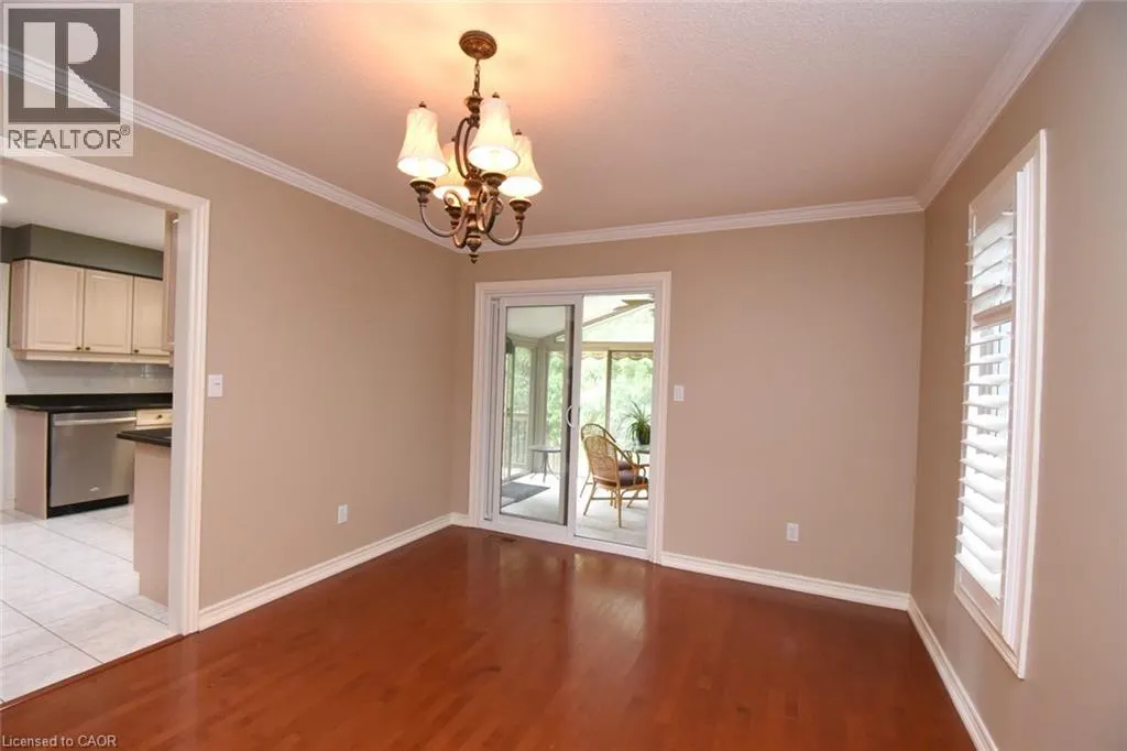 715 BATEMAN Court